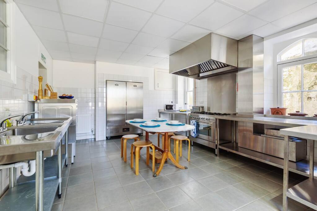 Merlin Court Ilfracombe Buitenkant foto